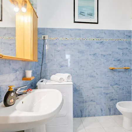 Ca Moretto Sea-view Terrace Flat In - Happy アパート サンレモ